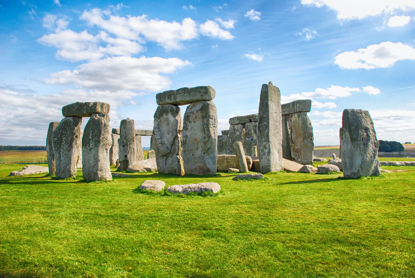 Stonehenge standing stones on Salisbury Plain in Wiltshire England representing the Curtin University zircon mineral study that ruled out glacial transport