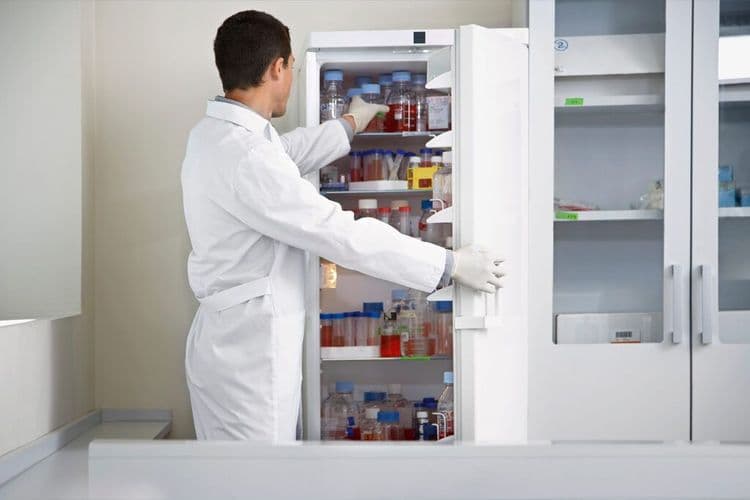 Teens Invent Salt-Powered Fridge to Keep Vaccines Cool