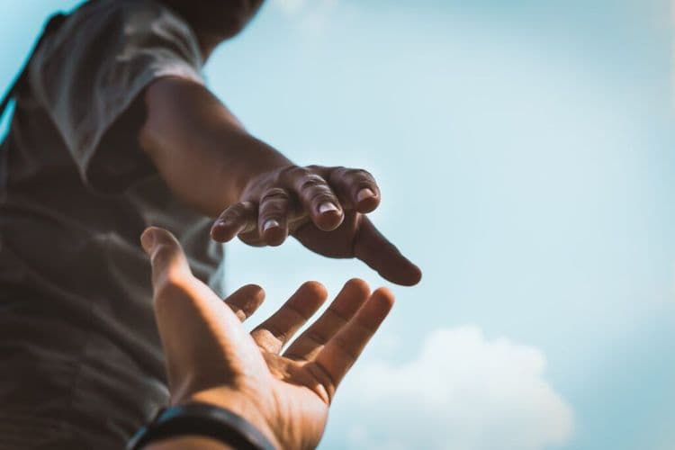 The Surprising Brain Benefit Hidden in Acts of Kindness