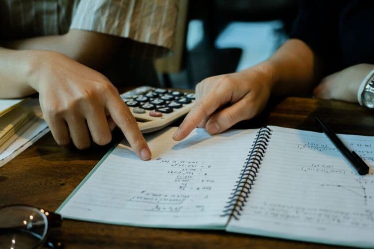 This Math Class Will Make You Believe in Surprise Romance