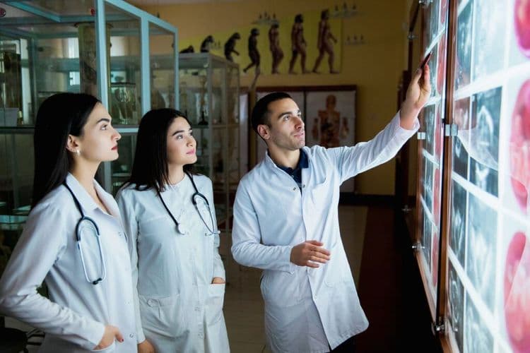Free Medical School Forever With One Billion-Dollar Gift