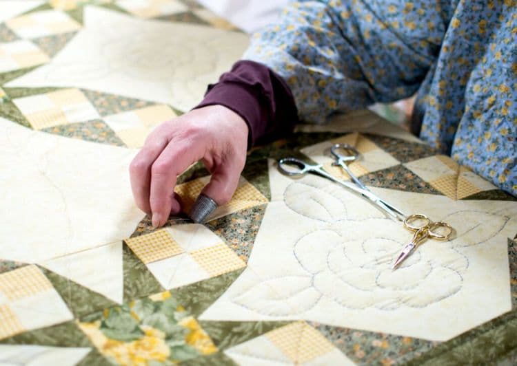 These Texas Quilters Are Mending Hearts