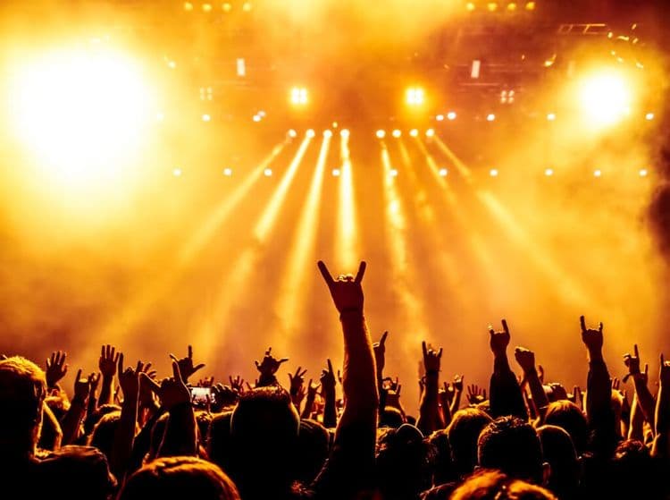 The Farewell Concert That Broke Records