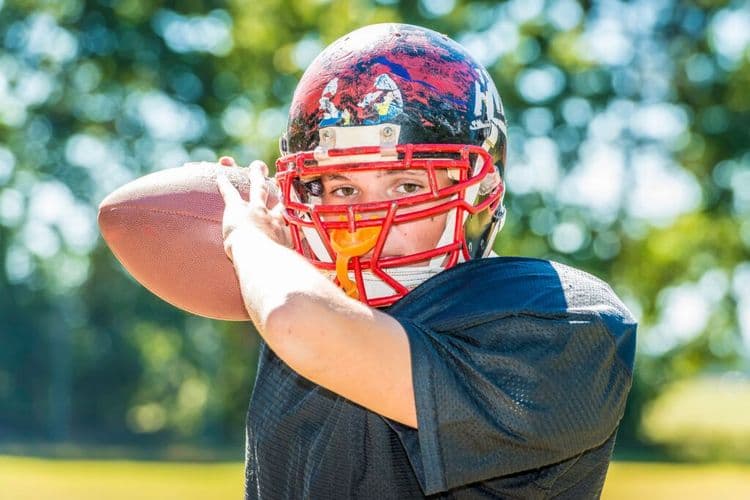 This 17-Year-Old Football Player's Split-Second Decision Saved a Life