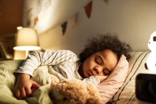 6500 Volunteers Just Built 10000 Beds In A Day For Kids Who Have Never Had One