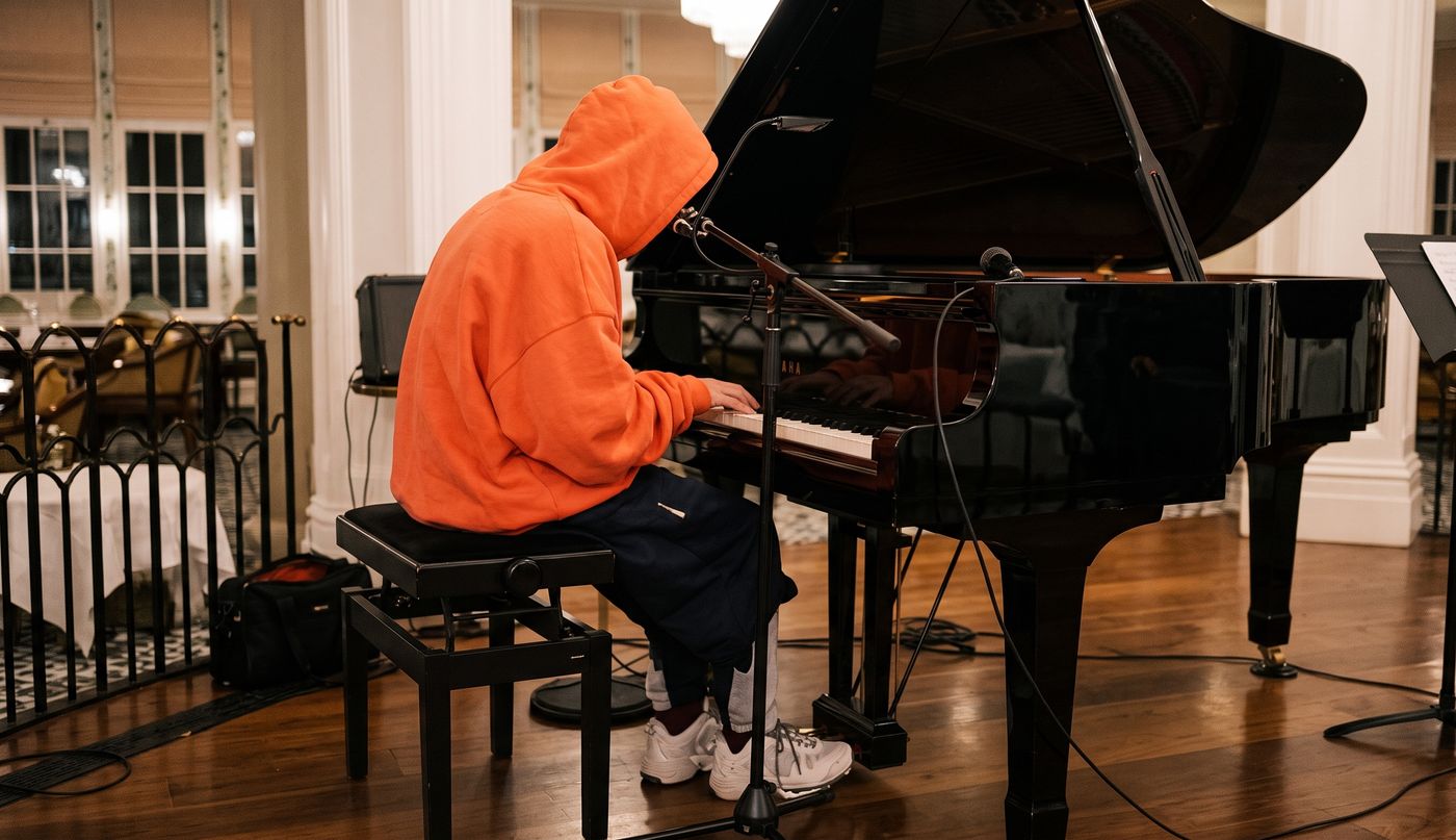 Justin Bieber Piano Pub New Zealand