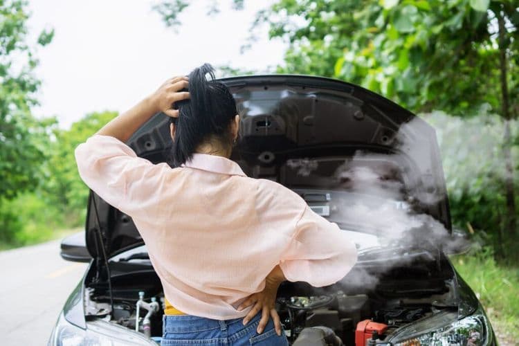 Students Fix Cars & Give Them To Single Moms